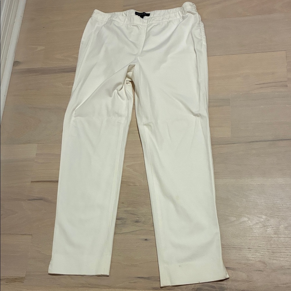 Women’s White Pants